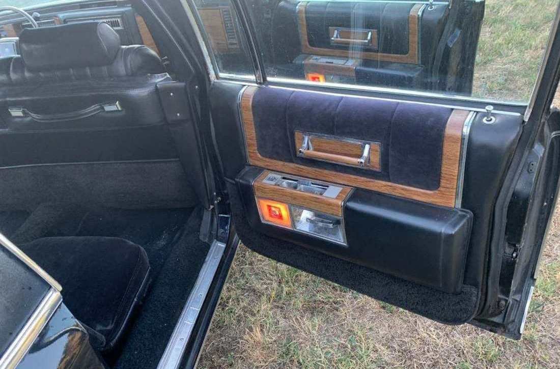 cadillac fleedwort ambassade 84 par