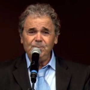 La mère des cons interprété par Pierre perret