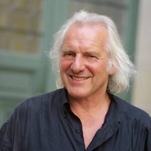 julos beacarne Une belle petite gayole